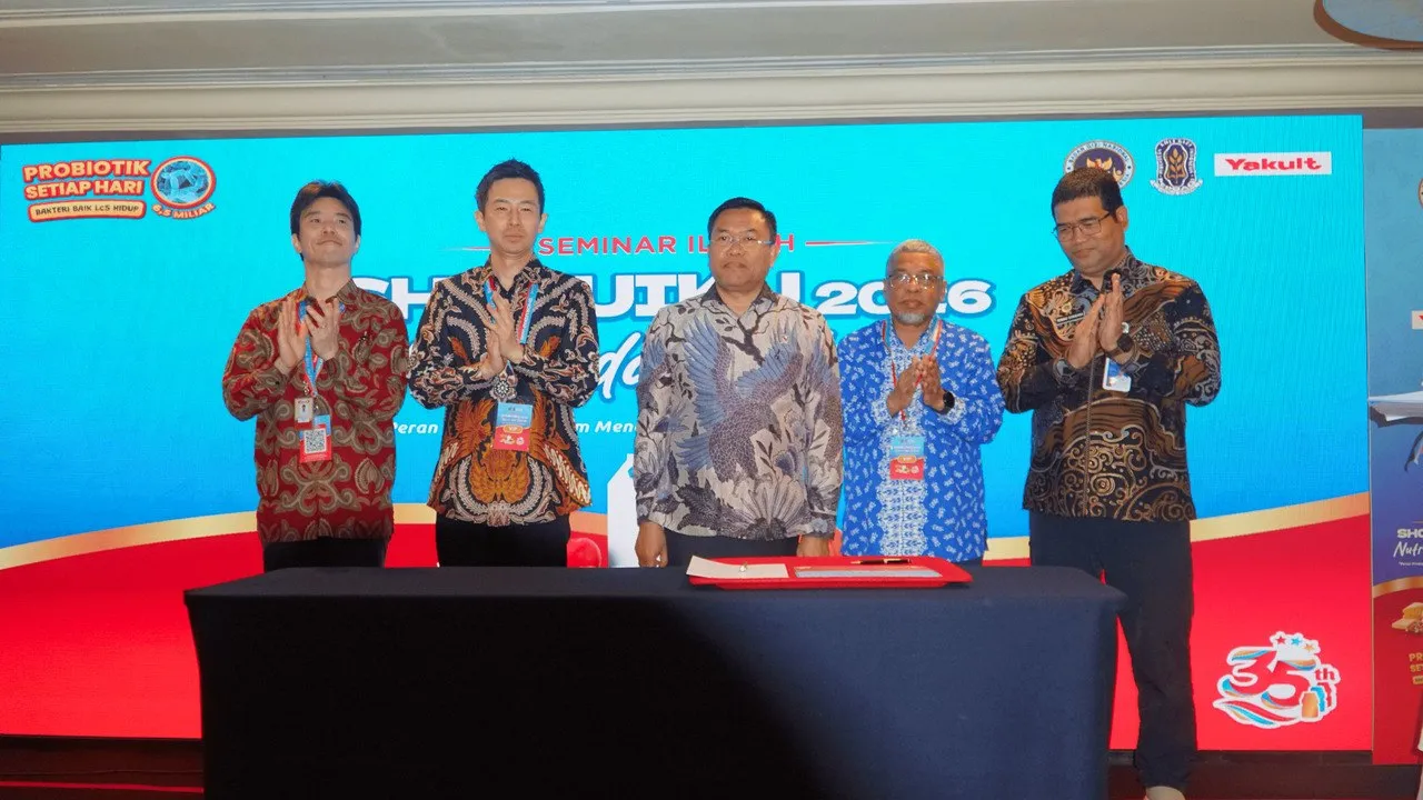 Yakult Gelar Seminar Shokuiku Internasional Dukung Gizi Sehat Indonesia Emas 2045